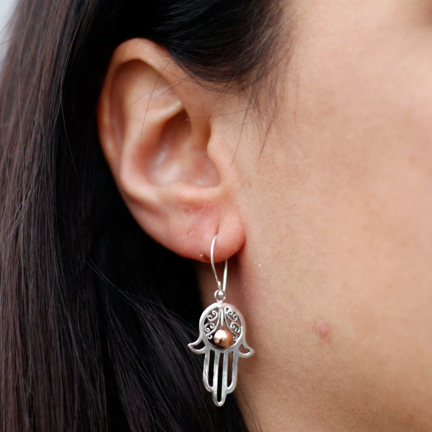 Elegant Silver & Gold Hamsa earrings, perfect for gifting and wearing with confidence. Ideal for any occasion.