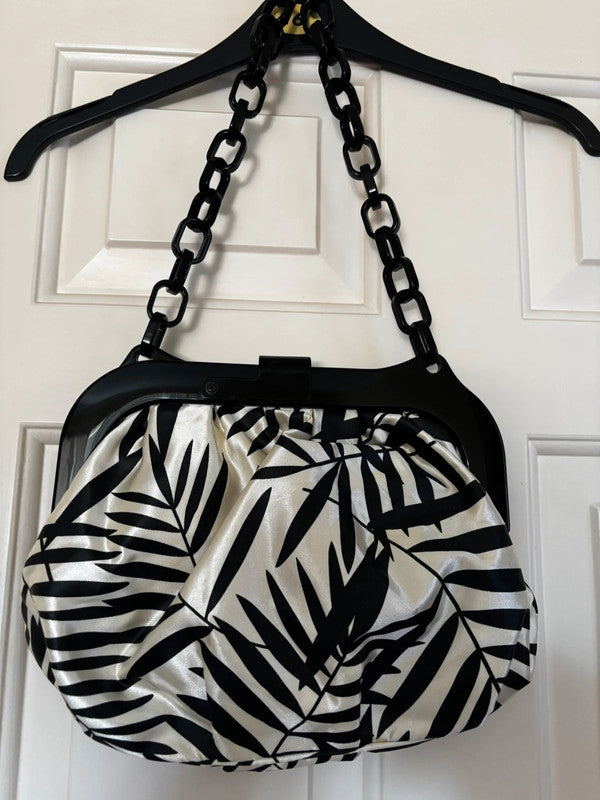 Lovely preloved Accessorize small evening shoulder bag in black and white, perfect for parties or a night out.