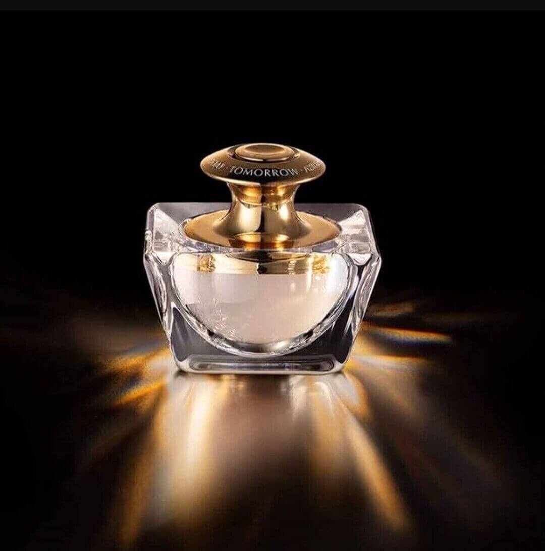 Avon Today Tomorrow Always ETERNAL Gel for Her showcases timeless elegance in a beautifully designed bottle.
