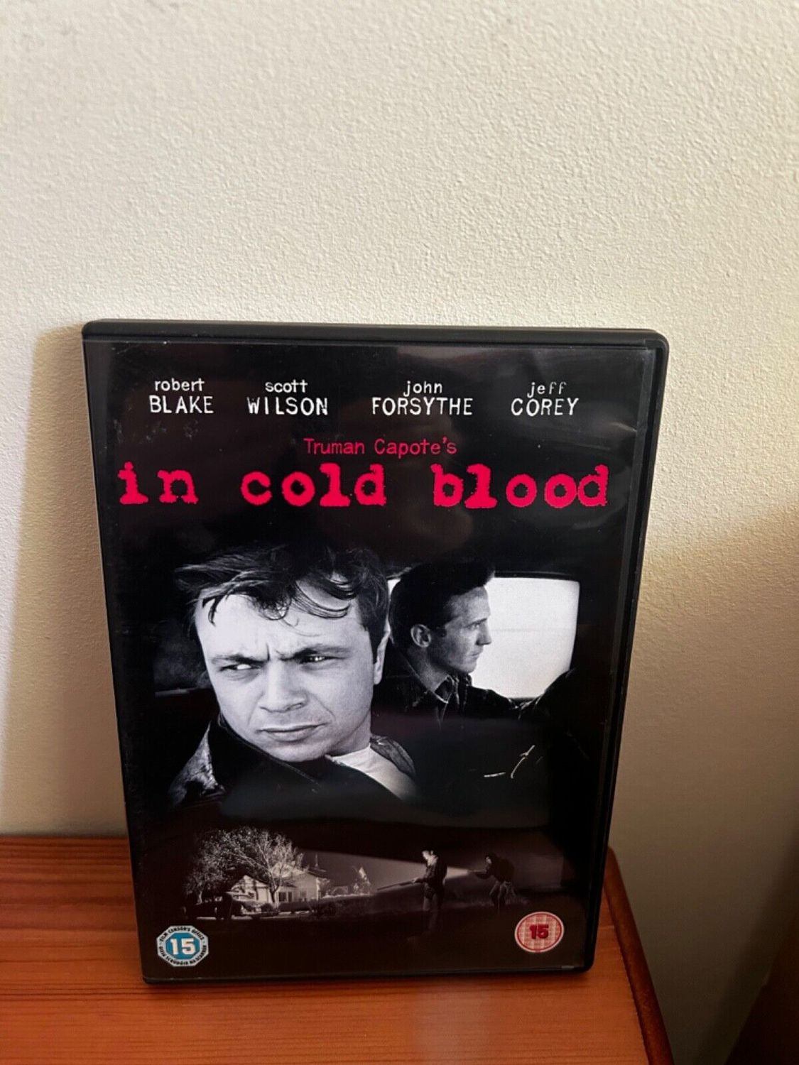 In Cold Blood DVD (2006) Robert Blake showcases gripping drama and haunting performances, perfect for film enthusiasts.