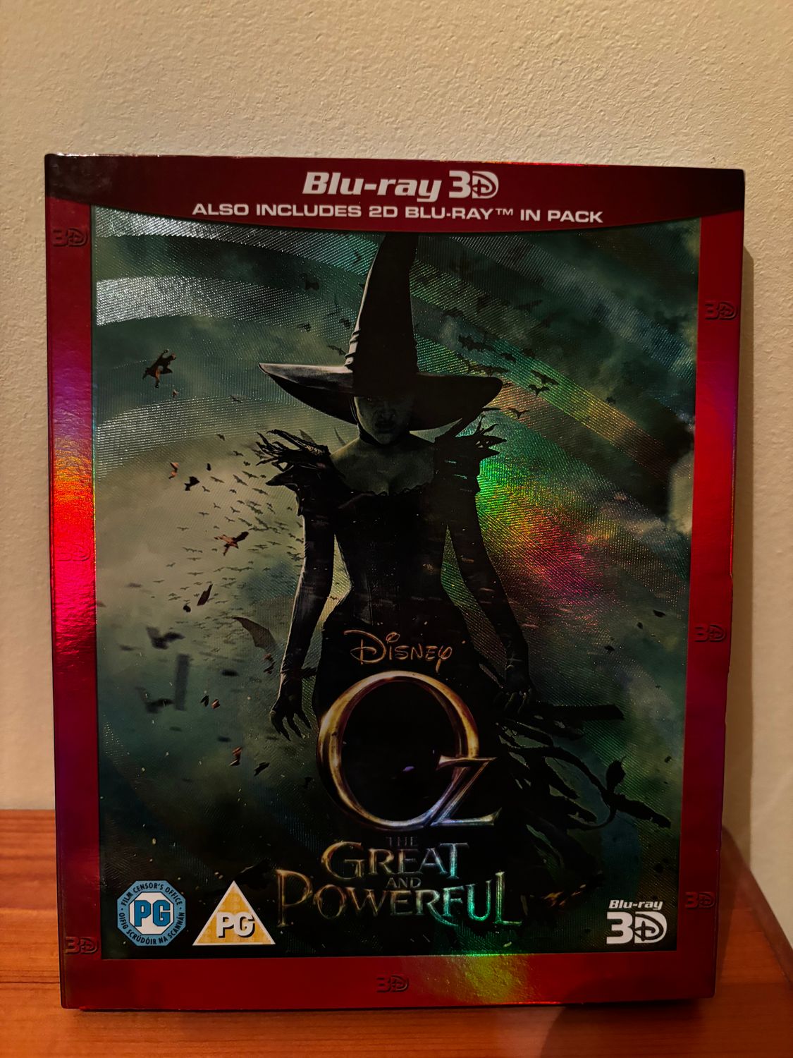 Discover the magic with Oz the Great and Powerful (Blu-Ray 3D) + (2D Blu-Ray), now available at your favourite store.
