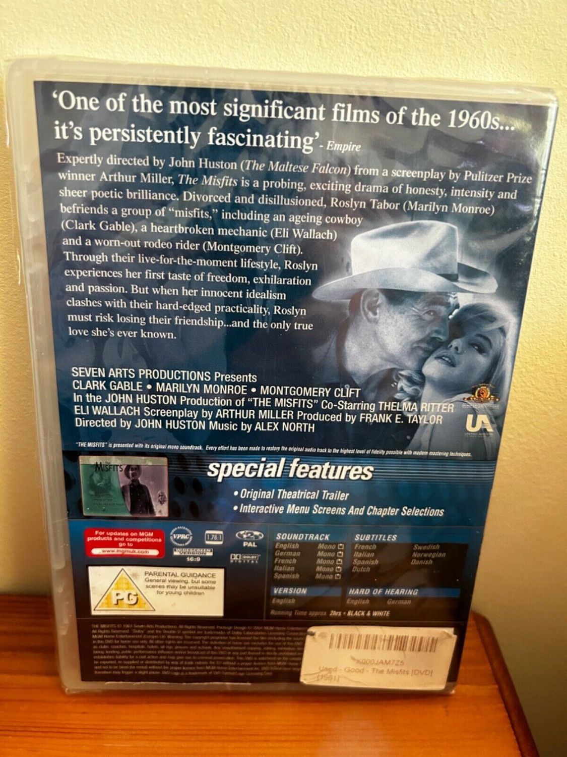 The Misfits DVD (2001) showcases classic drama with Marilyn Monroe, directed by John Huston. Perfect for film lovers!