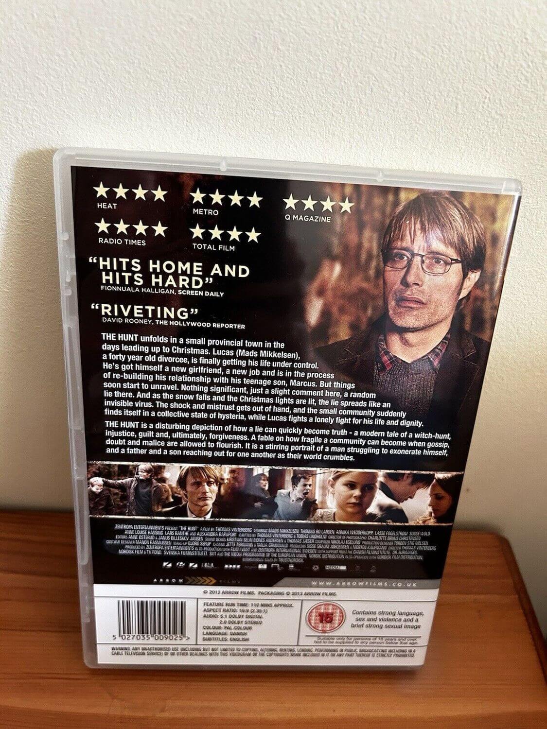 The Hunt (DVD) (2013) showcases Mads Mikkelsen in a gripping drama about false accusations and community impact.