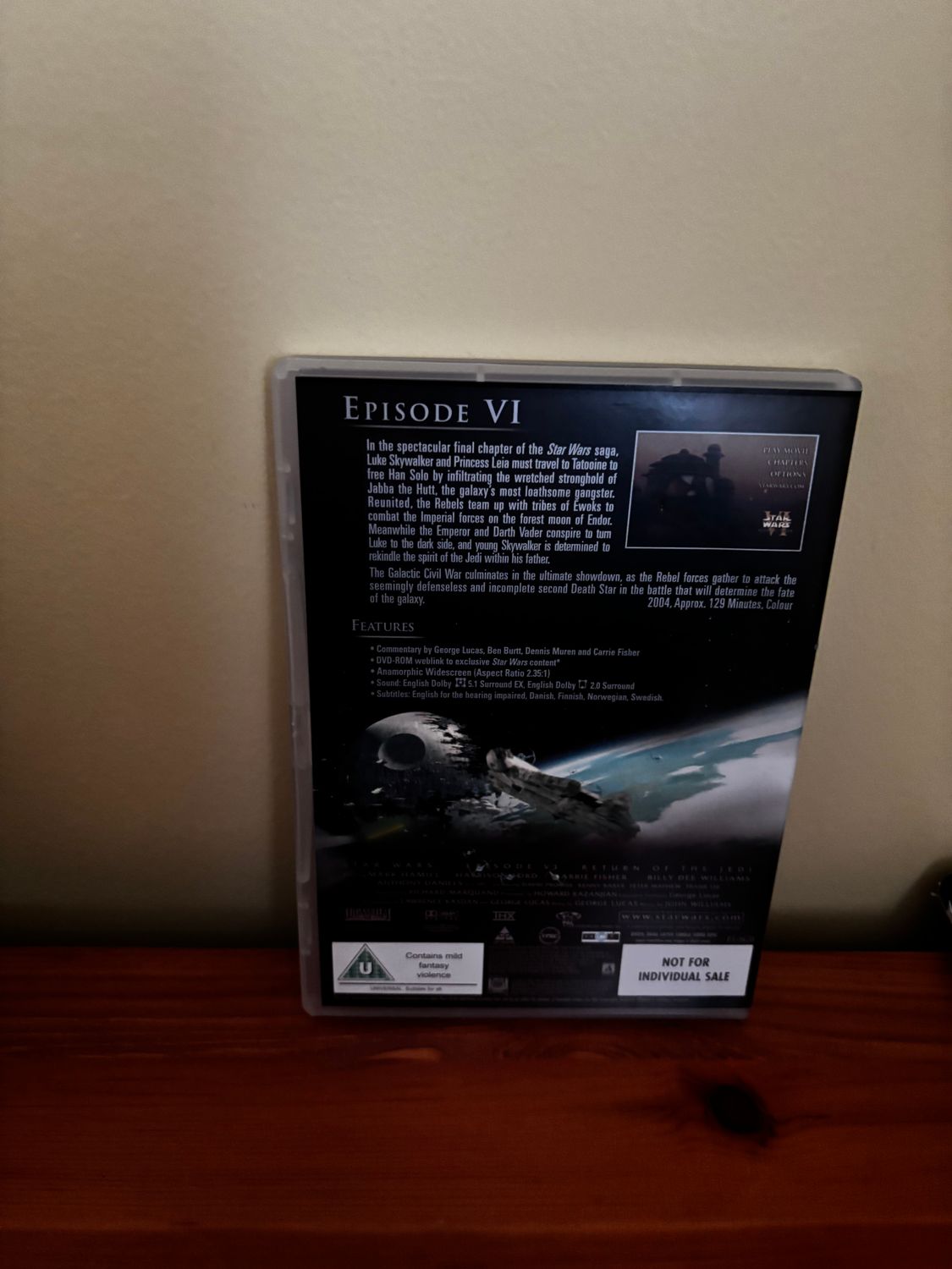 Star Wars Trilogy: Episodes IV, V and VI DVD (2006) Mark Hamill, Lucas (DIR) showcases an epic finale in stunning detail.