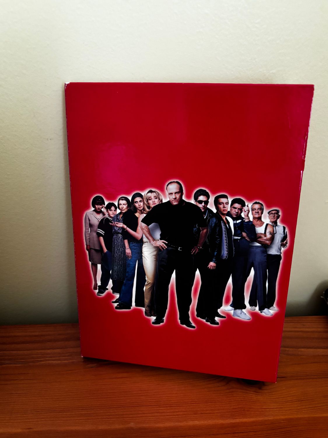 The Sopranos: Complete HBO Season 1 DVD Drama (2003) James Gandolfini showcases the iconic mob series.