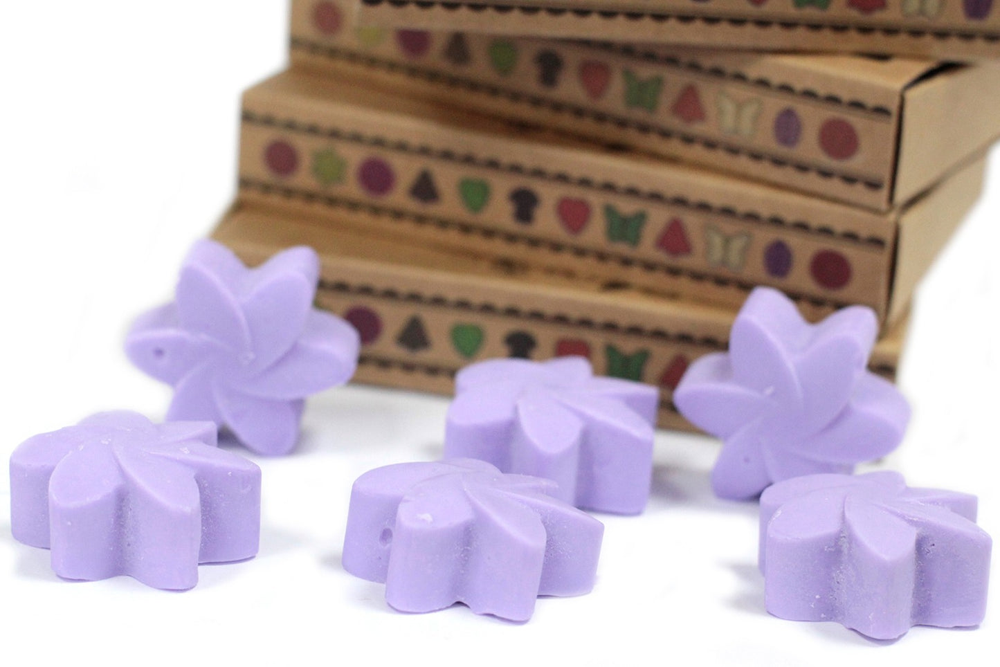 Box of 6 Wax Melts - Lavender Fields, offering soothing lavender scents in stylish flower-shaped melts. Perfect for relaxation.