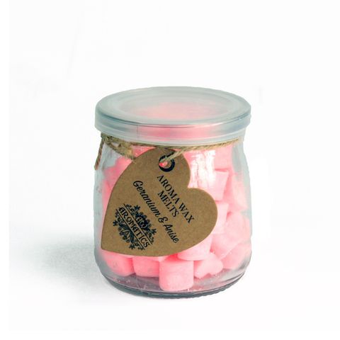 Aroma Wax Melts - Geranium & Anise in a glass jar, featuring 60 pink wax hearts made with pure essential oils.