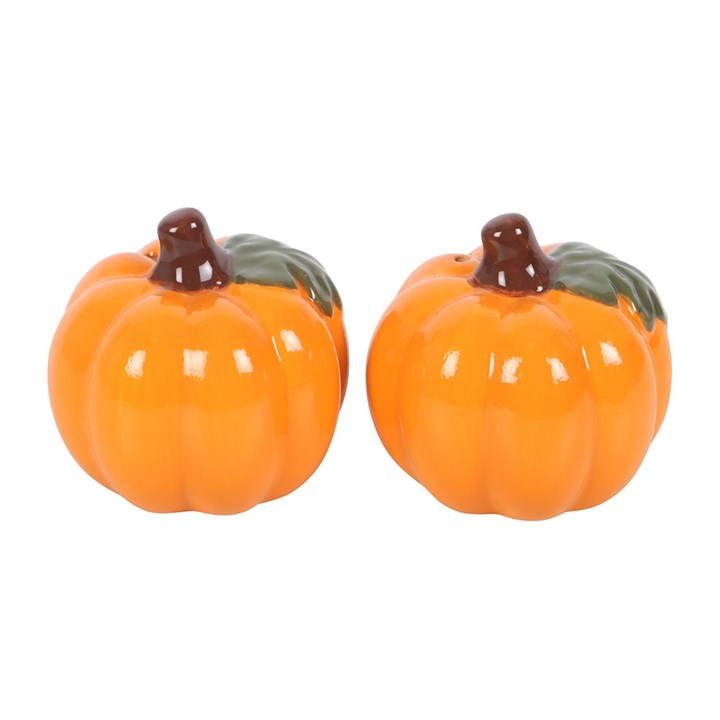 Cute ceramic Pumpkin Salt and Pepper Shakers, perfect for autumn table settings and Halloween decorations.