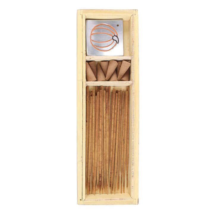 Pumpkin Pie Incense Gift Set with sticks, cones, and a pumpkin holder for a cosy autumn ambience. Perfect for chilly days.