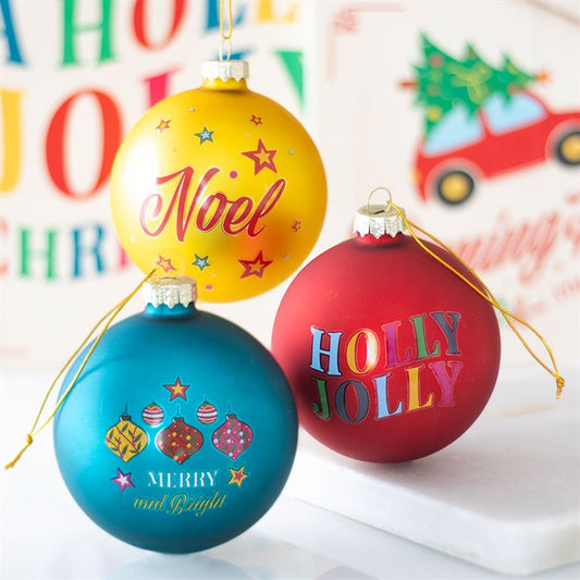 Decorate your tree with the Set of 3 Nostalgic Christmas Glass Baubles featuring festive designs and cheerful colours.