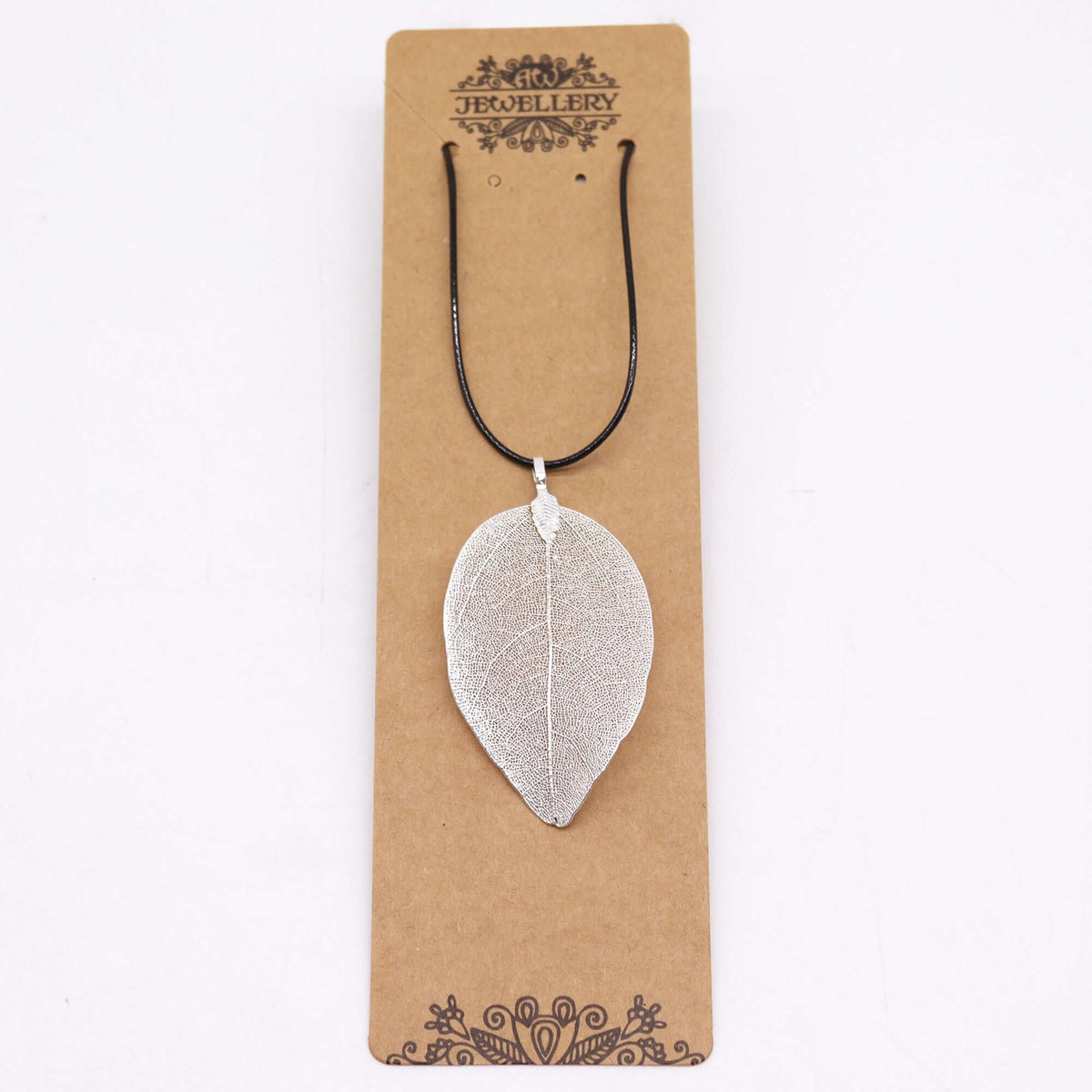 Bravery Real Leaf Necklace Silver