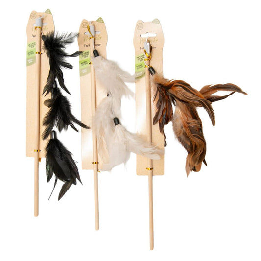 Natural Feather Cat Teaser set with eco-friendly feathers for engaging playtime for your furry friends.