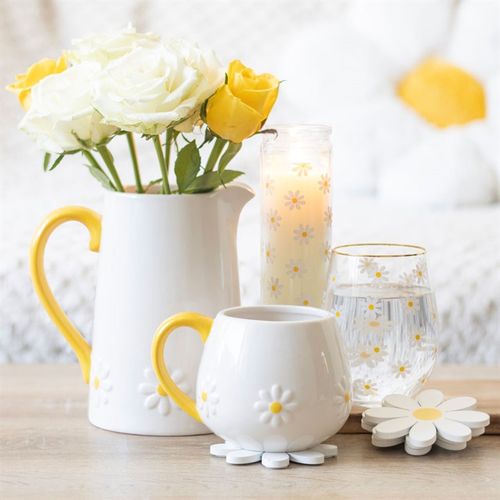 Charming All Over Daisy Print Stemless Wine Glass with a gold-tone rim, perfect for cheerful springtime gatherings.