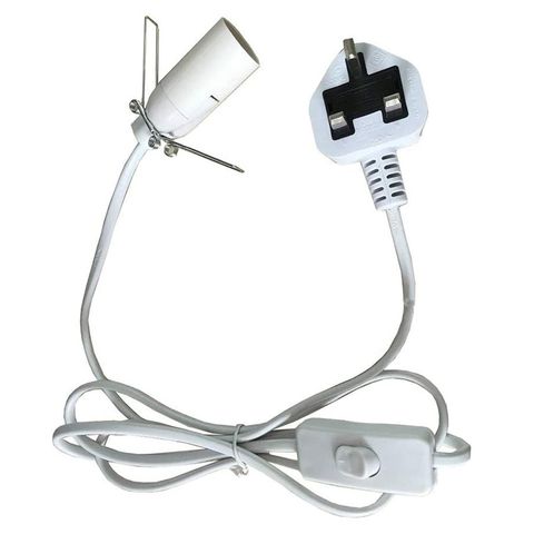 White Fitting Cable - UK, 1.5m length, ideal for lighting installations and home electrical projects.