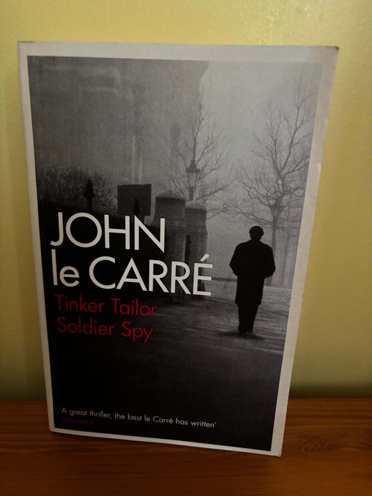 Tinker Tailor Soldier Spy Paperback – 1 Jan. 2011 by John le Carré, a gripping Cold War espionage thriller.