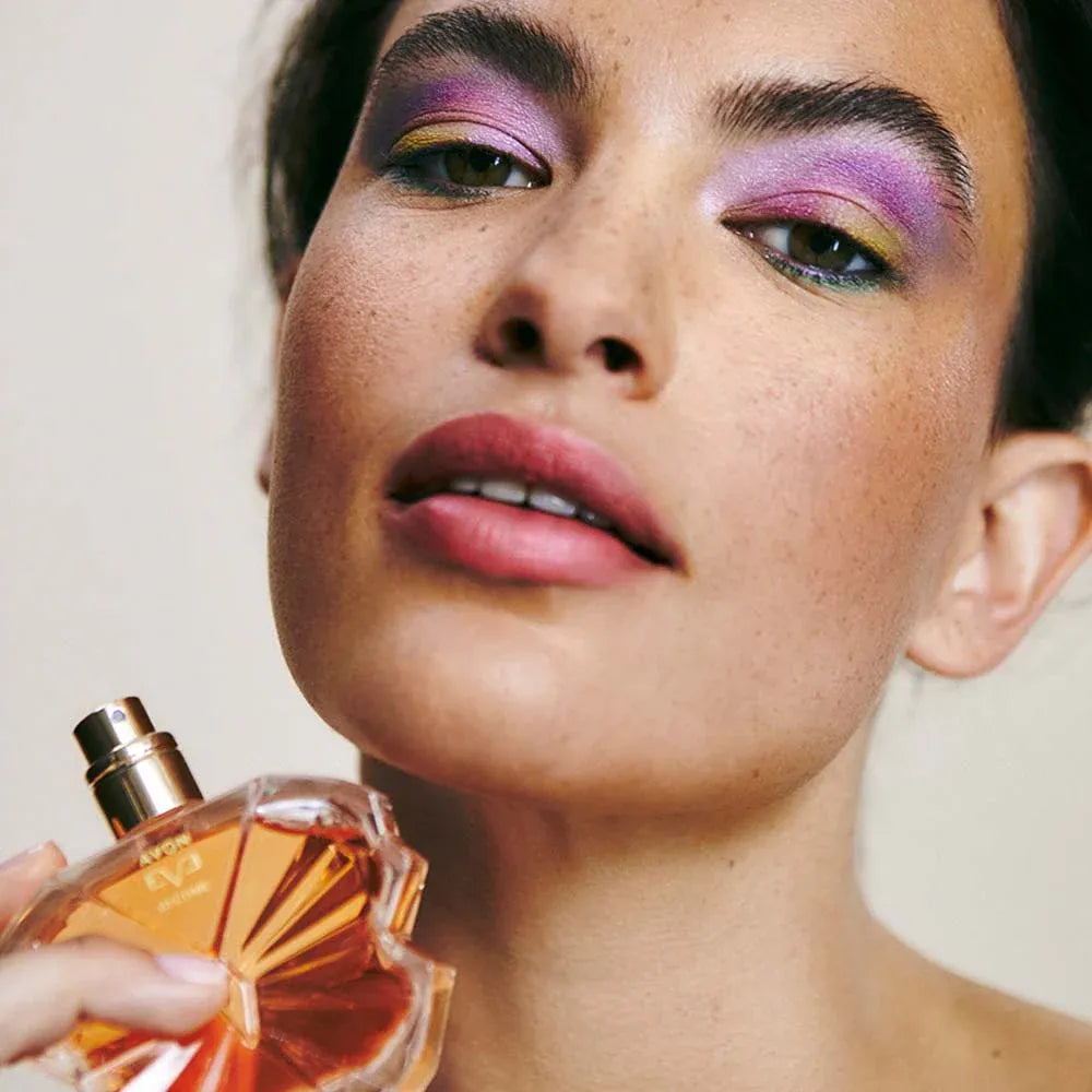 Captivating Avon NEW Eve Become EDP for Her, a fragrance for the modern woman, showcased with elegance.