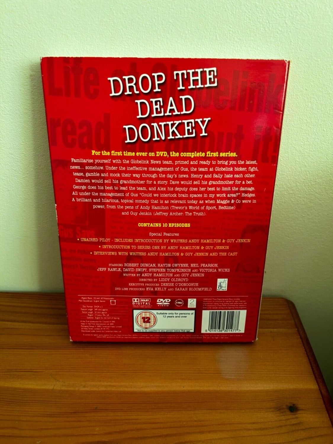 Drop the Dead Donkey: Season 1 DVD (2005) offers hilarious insights into news broadcasting on 2 discs.