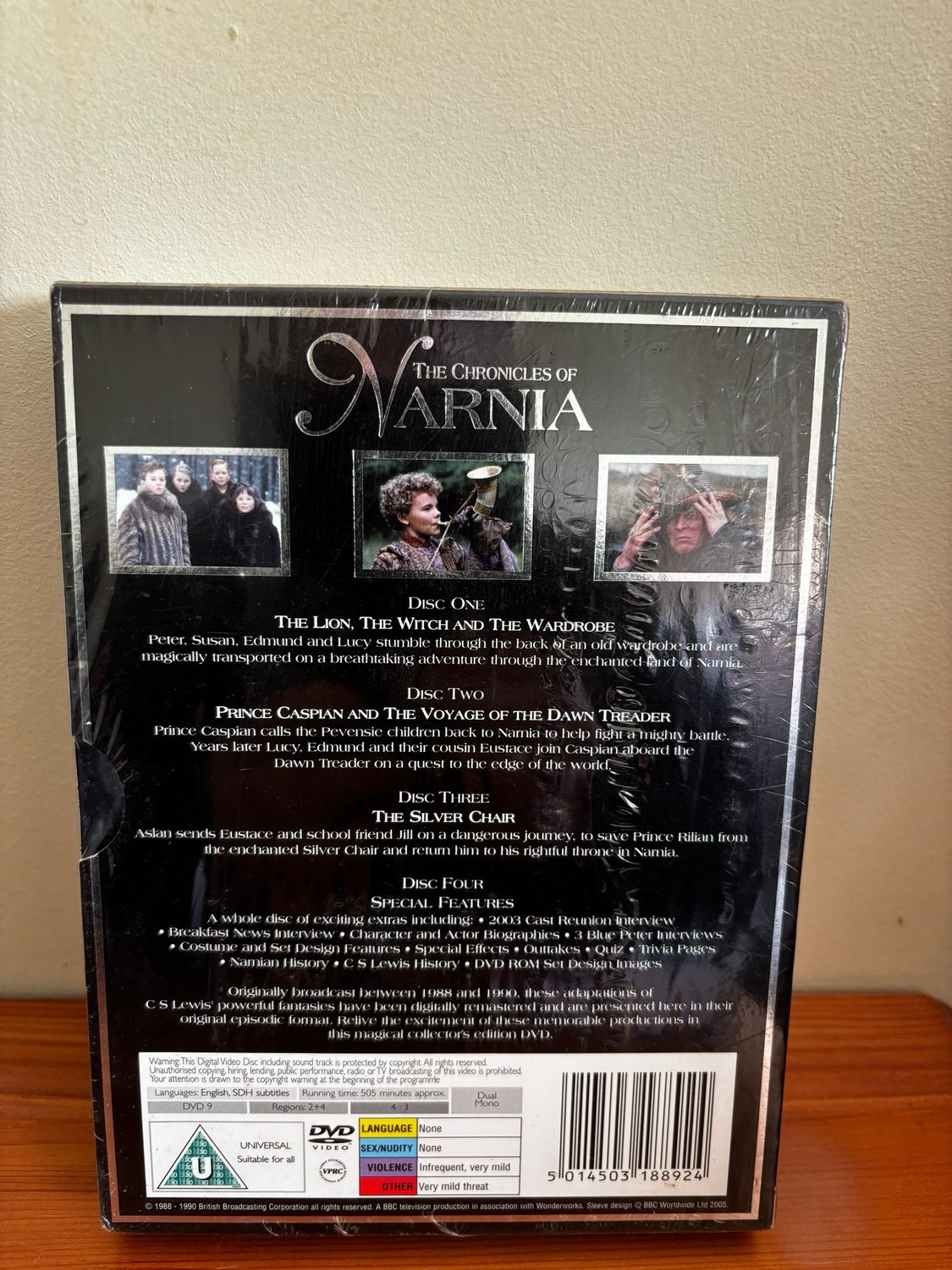 Chronicles Of Narnia - The Complete Collector's Edition [DVD] showcases enchanting adventures for all ages.