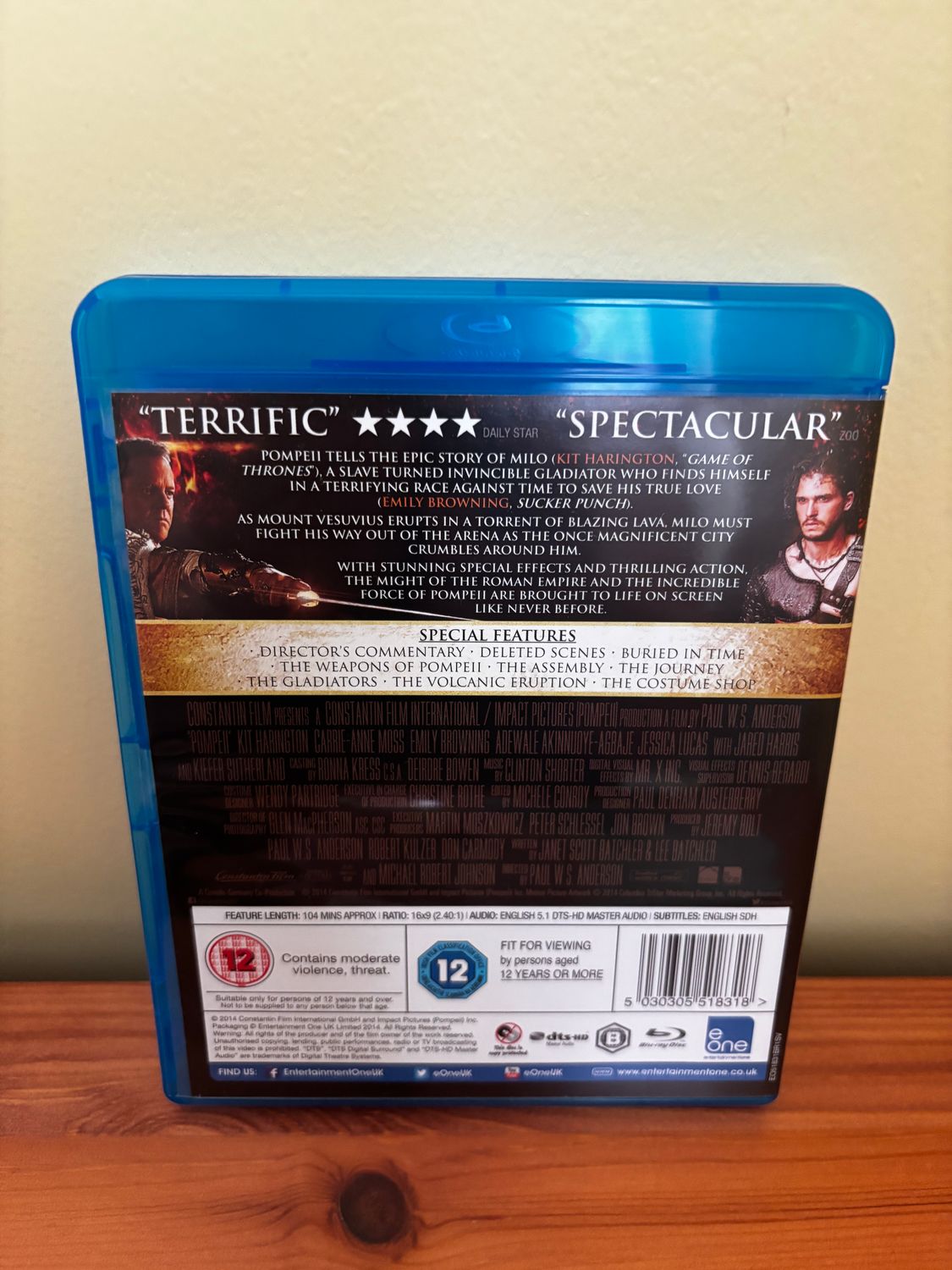 Pompeii [Blu-ray 3D + Blu-ray] [2014], Kit Harington features thrilling visuals and epic storytelling. Available now!