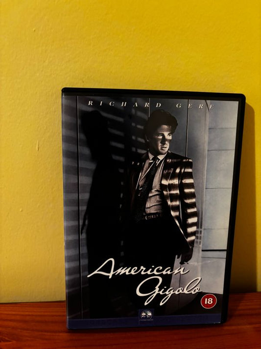 American Gigolo [1980] [DVD] showcases Richard Gere in a stylish crime drama full of intrigue and deception.