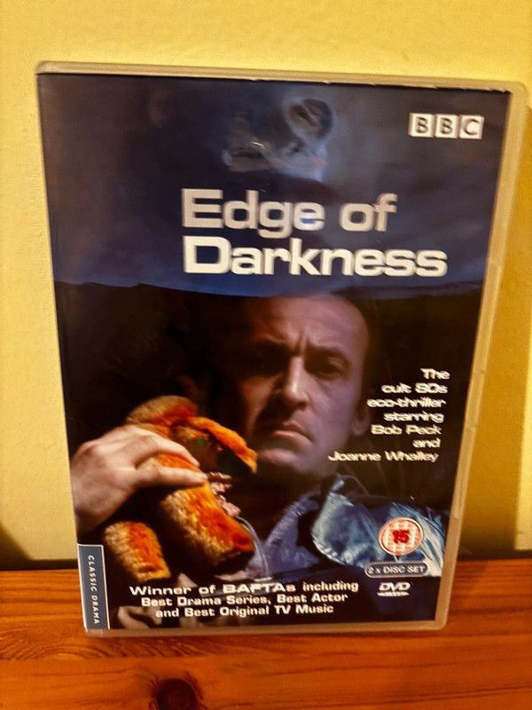 Edge Of Darkness - The Complete Series DVD Bob Peck features gripping eco-thriller storytelling and stellar performances.