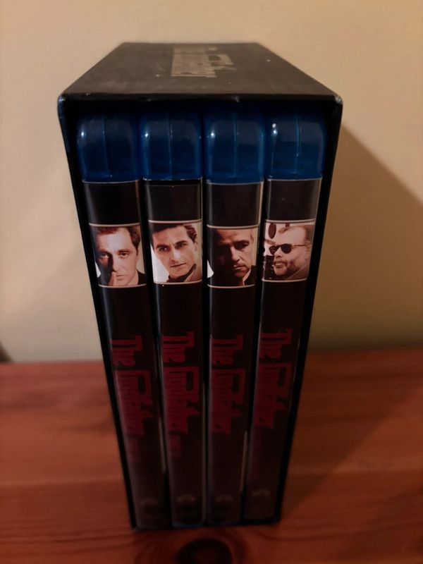 The Godfather Coppola Restoration [Blu-ray] [1972] [Region Free] showcases a classic crime saga in a collector's edition.