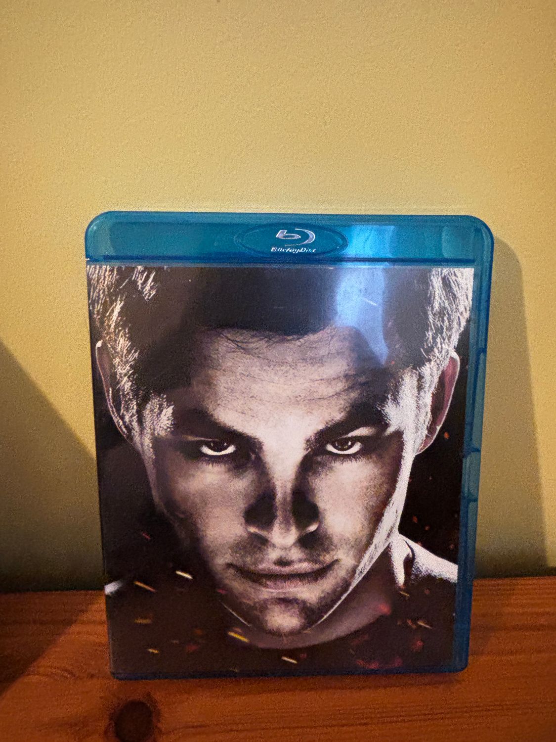 Star Trek (3-Disc Digital Copy Special Edition) [Blu-ray] [2009] showcases an iconic cover, perfect for collectors.