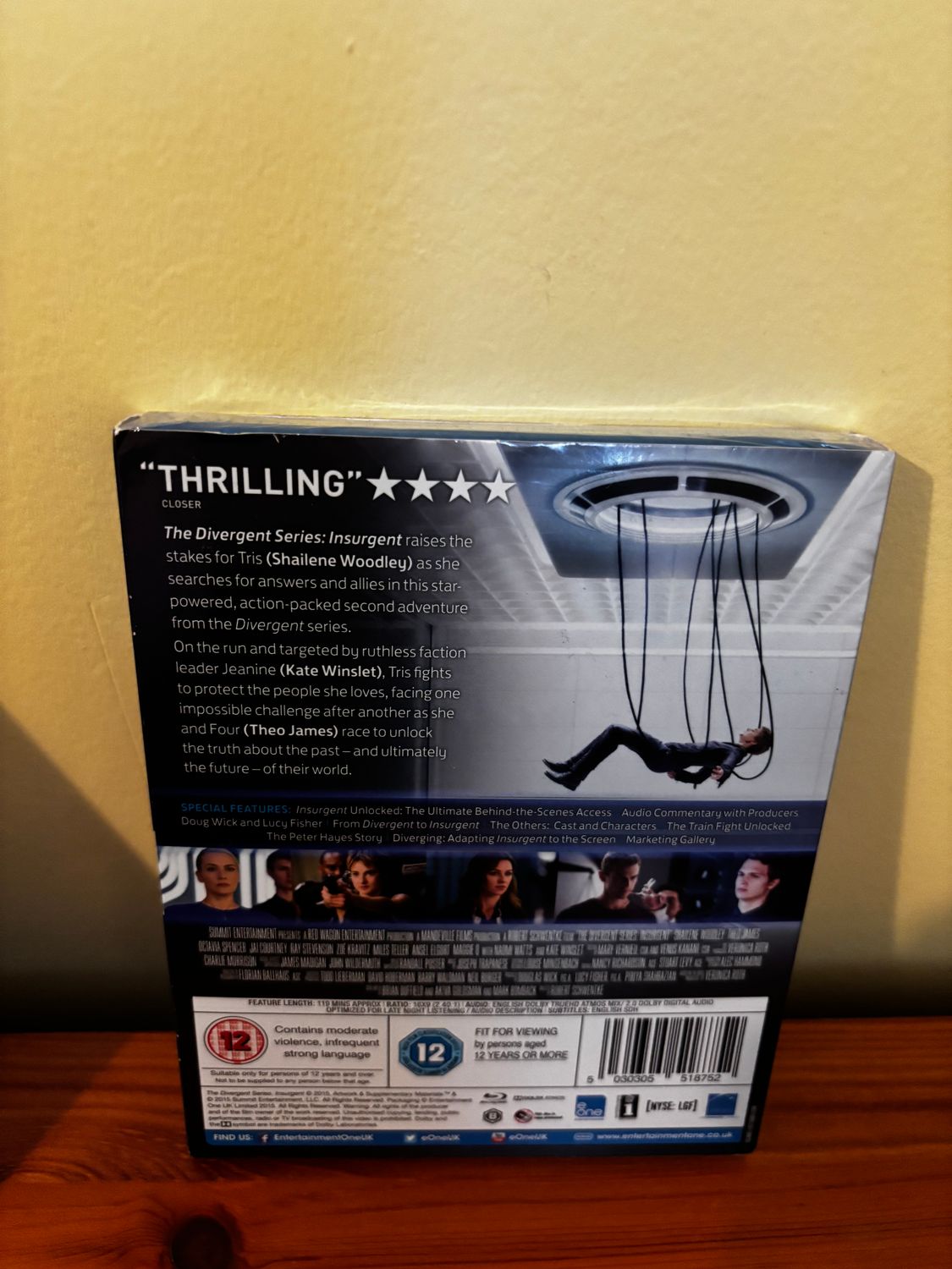 Insurgent Blu-ray (2015) Shailene Woodley, Schwentke (DIR) showcases thrilling action from the Divergent series.