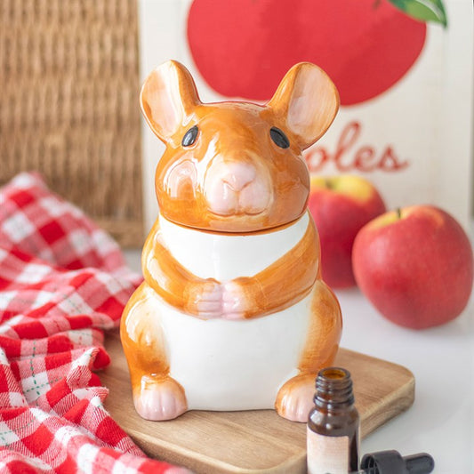Adorable Mouse Shaped Oil Burner adds warmth and charm, perfect for diffusing your favourite scents at home.