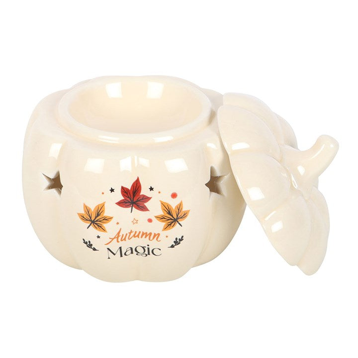 Charming Autumn Magic Pumpkin Oil Burner, perfect for creating a seasonal ambience with delightful fragrances.