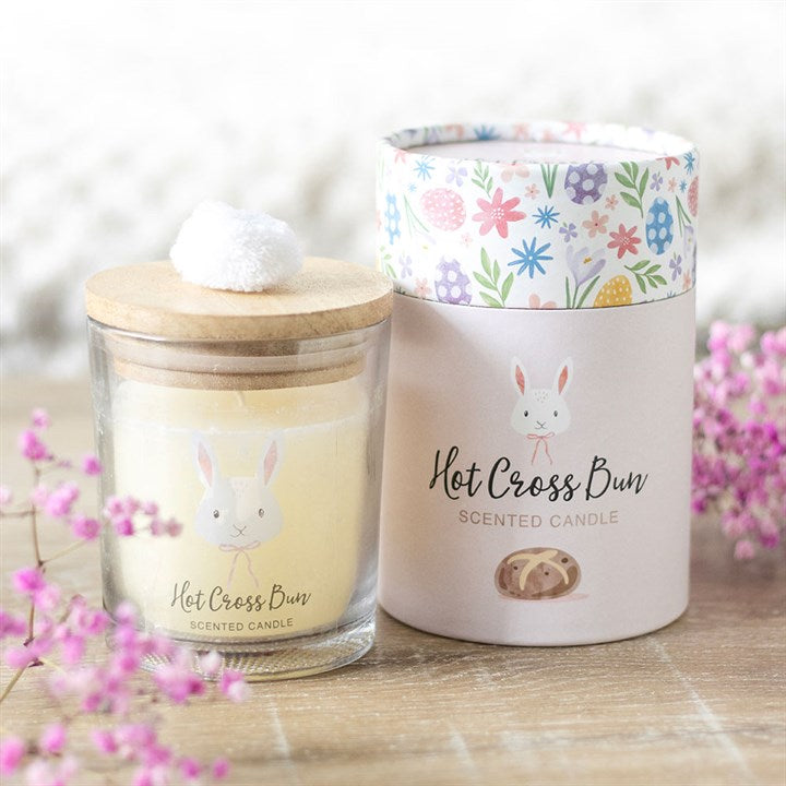 Bring the sweet aroma of Easter home with this Hot Cross Bun Candle, featuring a cute bunny design and a matching box.