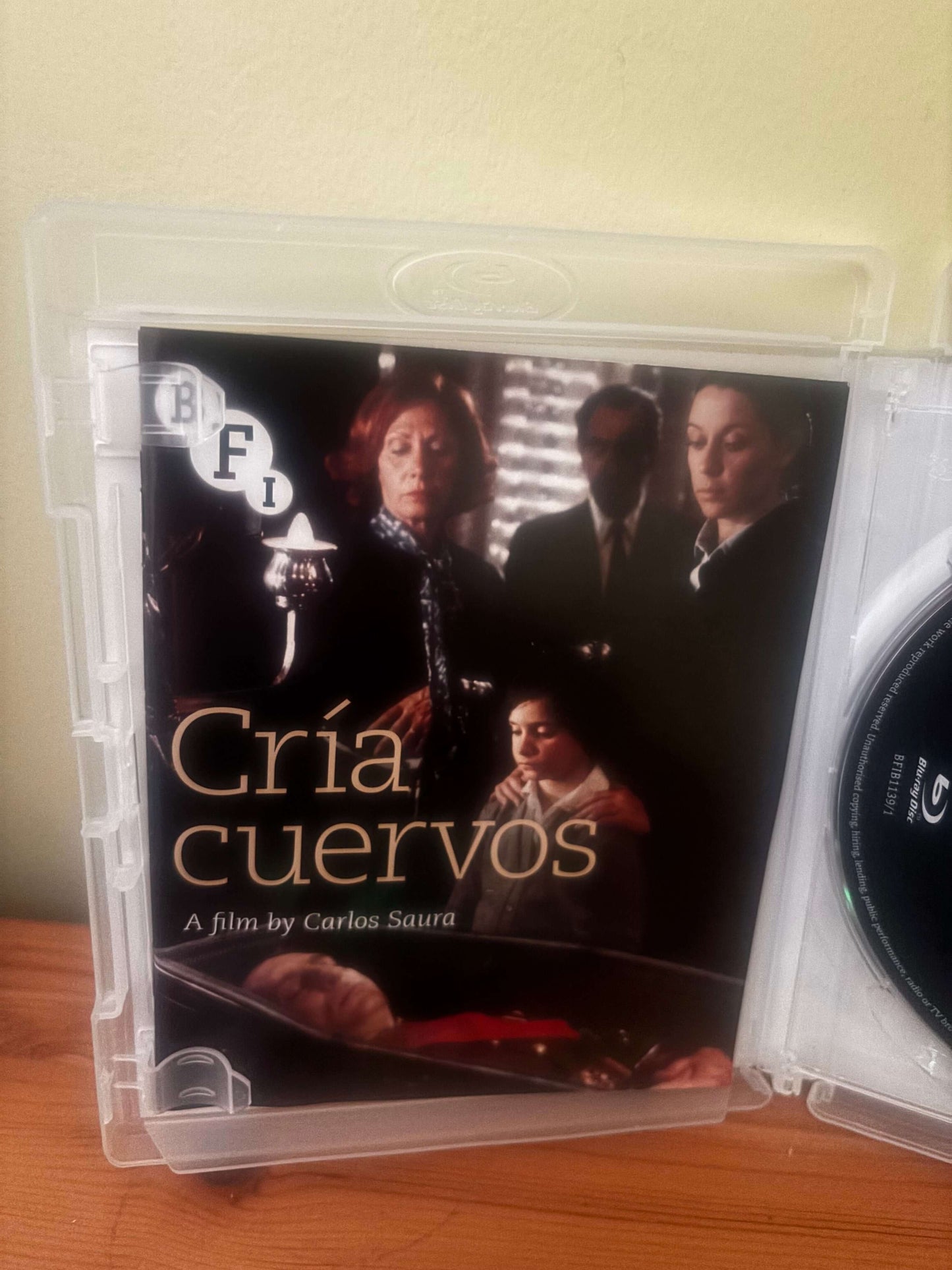 Cría Cuervos (1976) DVD & Blu-ray BFI Region 2 & B Dual Format
