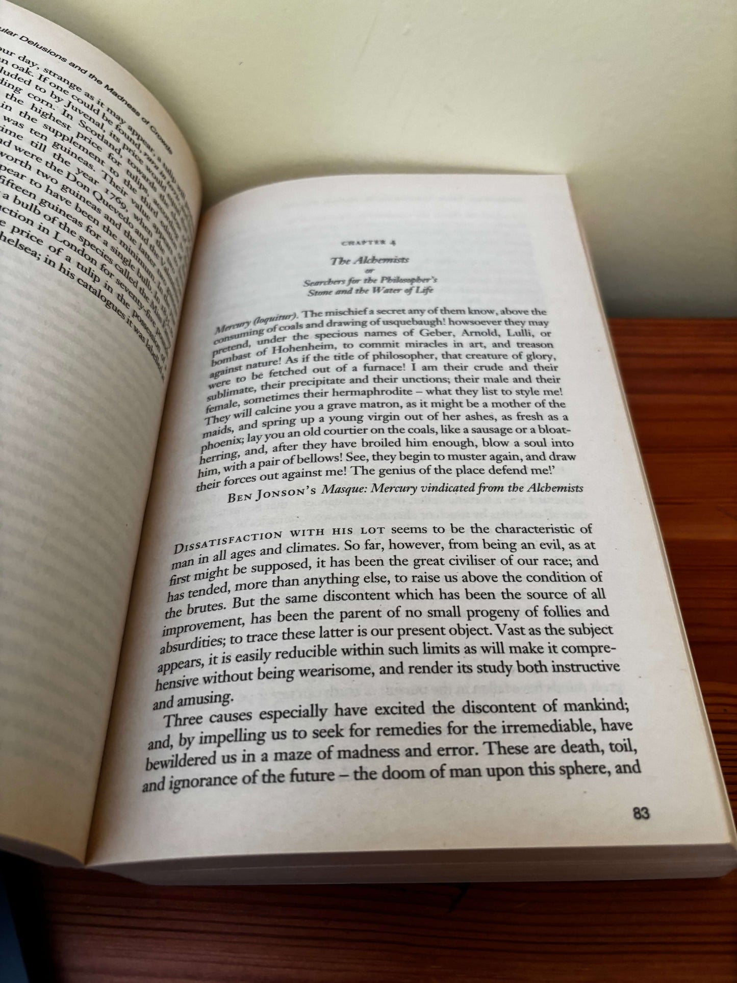 Extraordinary Popular Delusions and the Madness of Crowds Book Charles Mackay Paperback