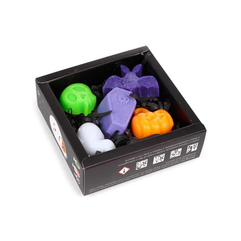 Handmade wax melt set of 5 in Halloween shapes pumpkin, ghost, skull, coffin, bat, toffee apple scented in a box