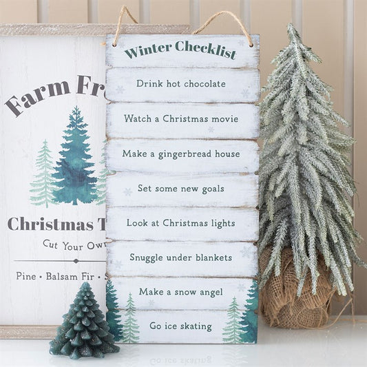 Winter Wonderland Checklist Hanging Sign with festive activities for a cosy home, perfect for Christmas décor.