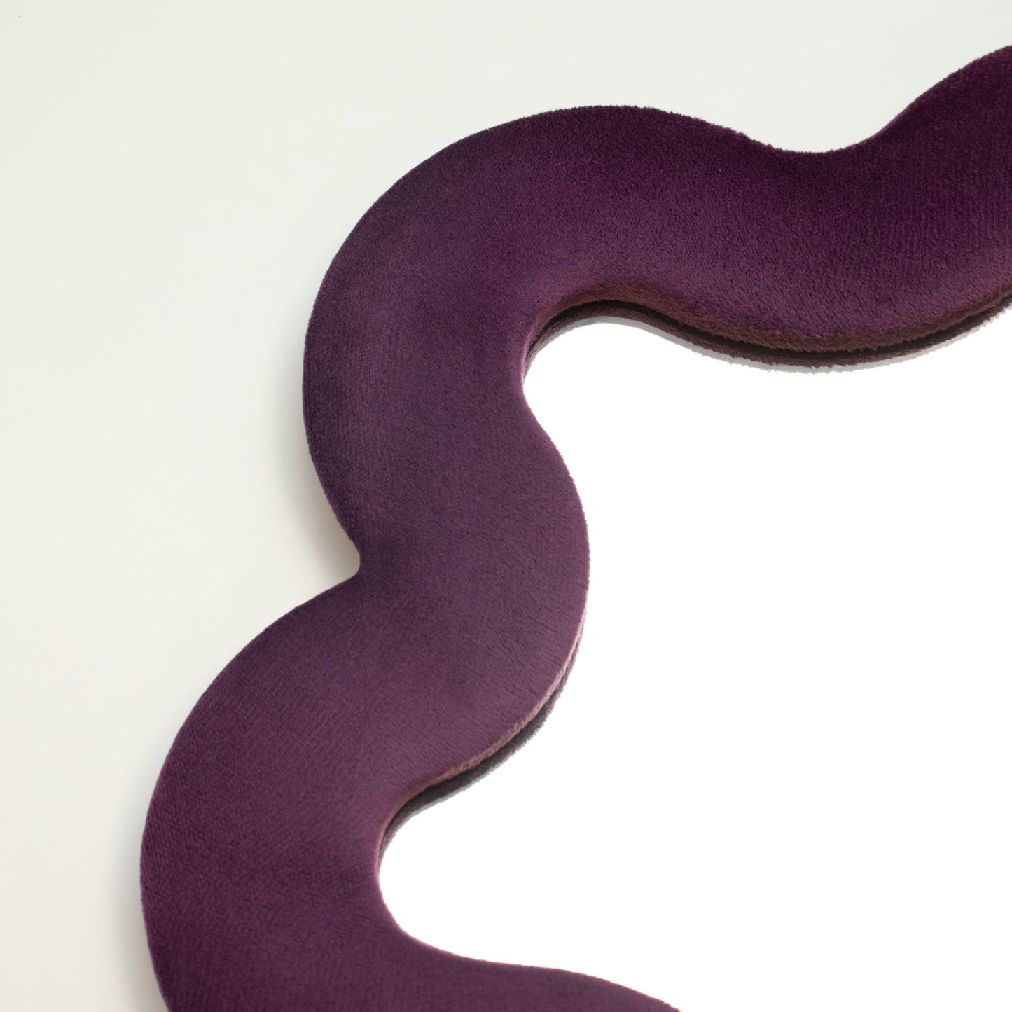 ⭐ Soft Squiggly Mirror Star Mauve