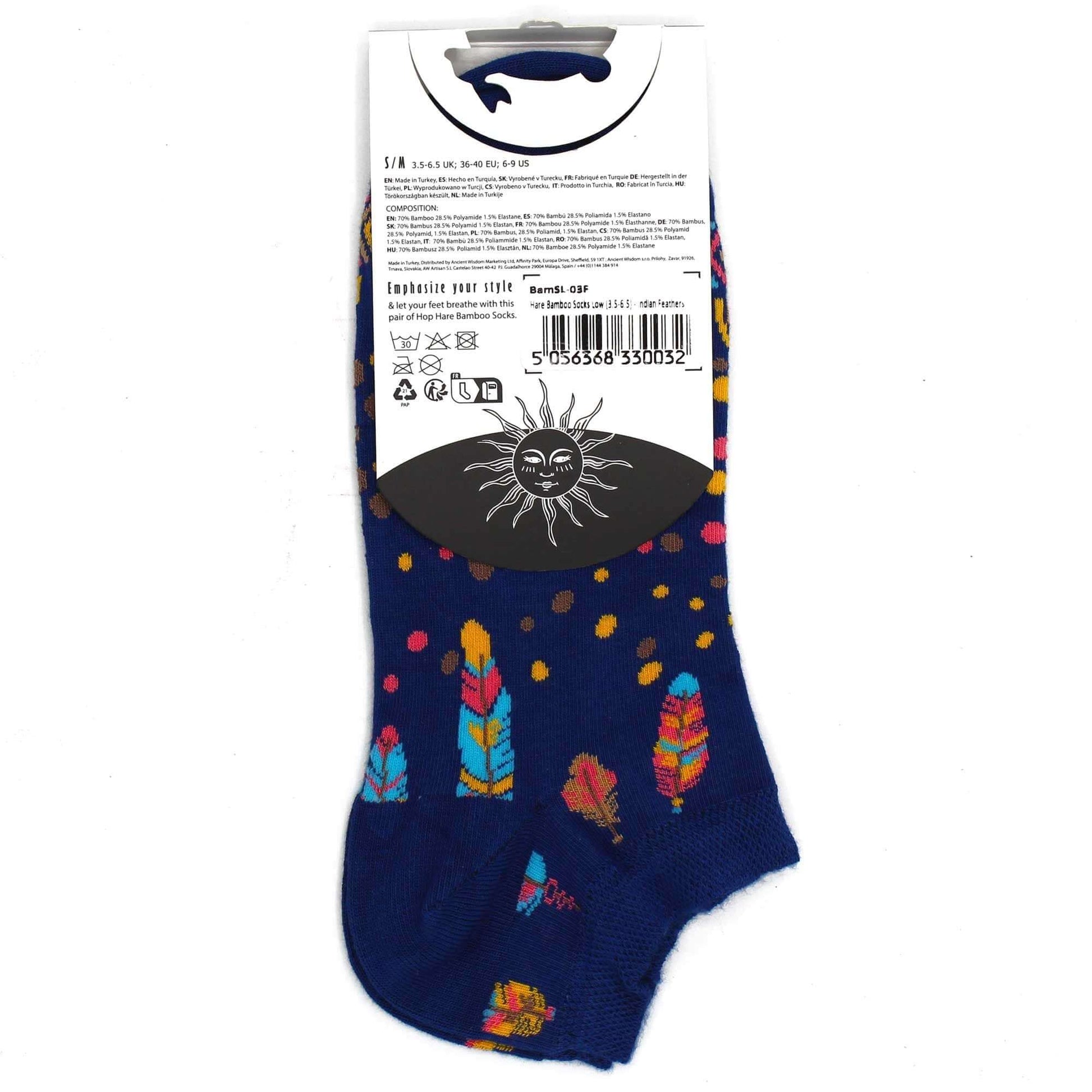 M/L Hop Hare Bamboo Socks Low (7.5-11.5) - Indian Feathers design with colorful feather patterns and navy background.