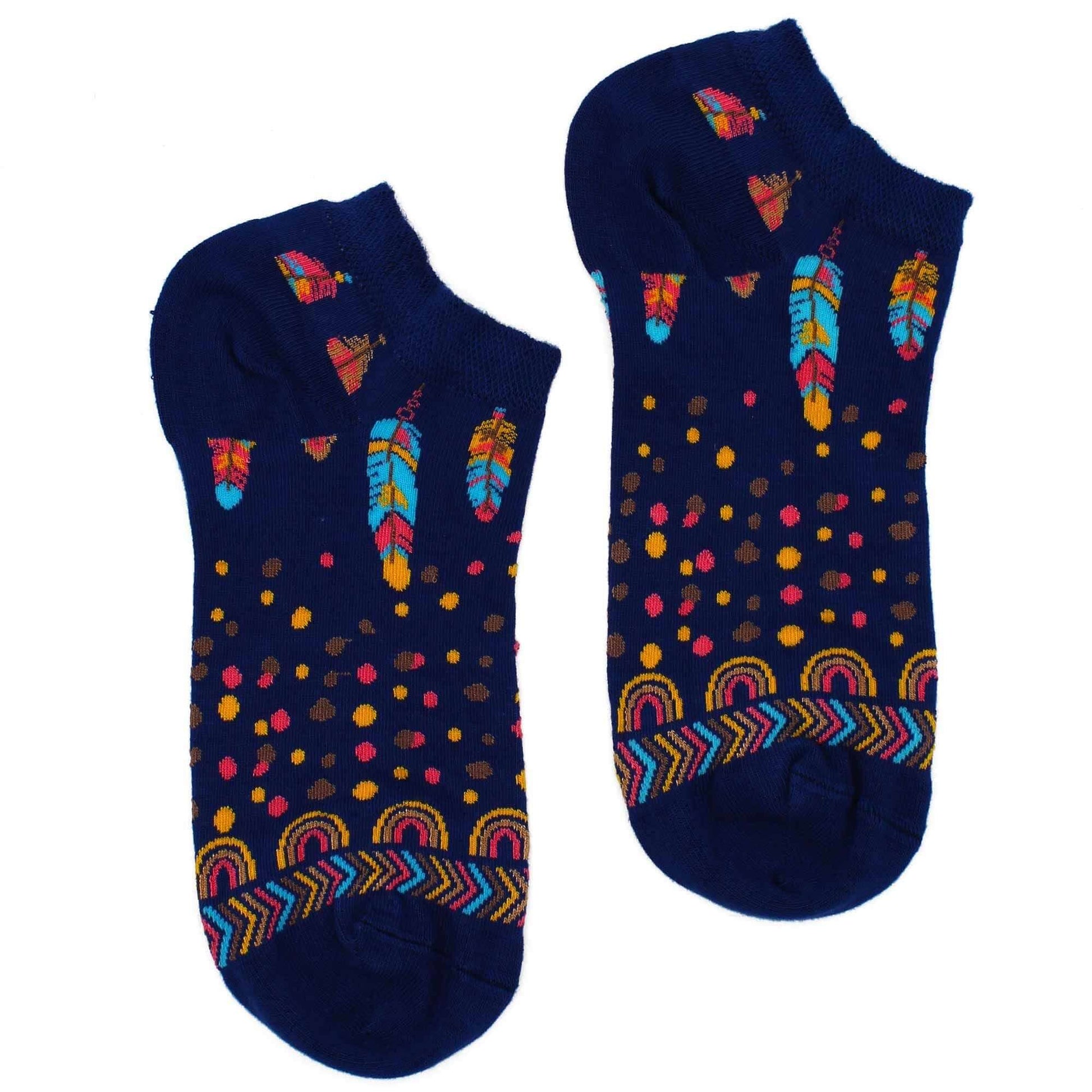 S/M Hop Hare Bamboo Socks Low (3.5-6.5) - Indian Feathers, navy blue with colorful feather design.