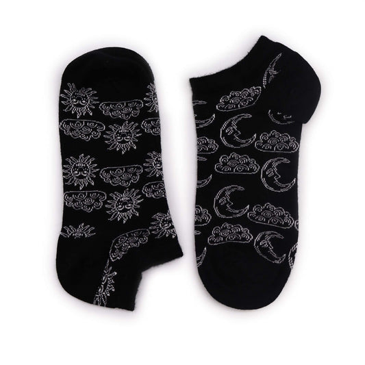 S/M Hop Hare Bamboo Socks Low (3.5-6.5) - Day and Night, featuring sun and moon designs on a black background.