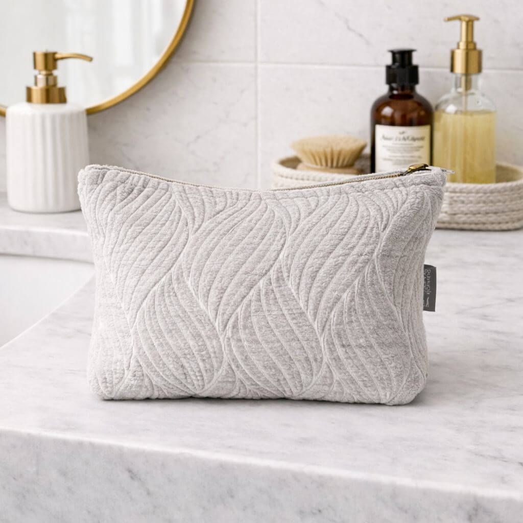 Nomad Sari Indian Jacquard Toiletry Bag Moonlit Weave
