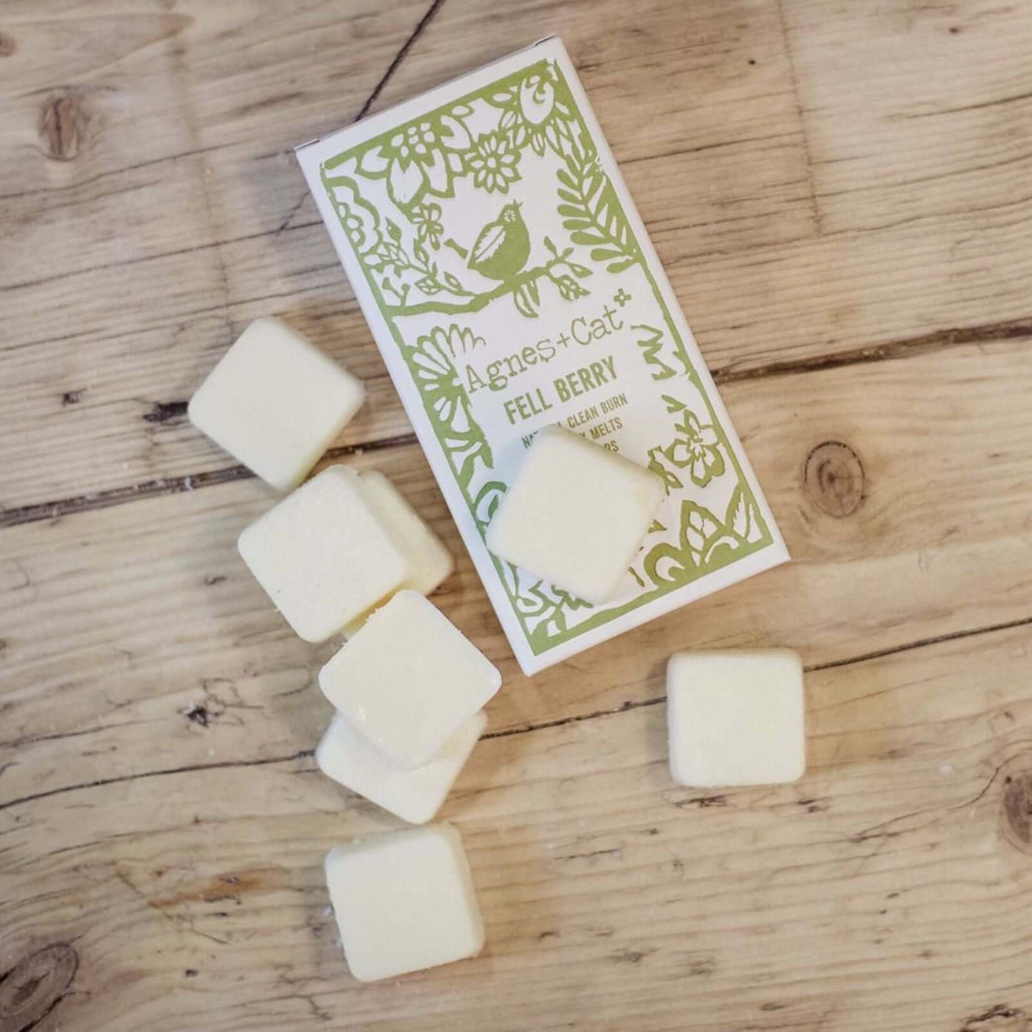 Agnes and Cat Box of 8 Wax Melts Fell Berry