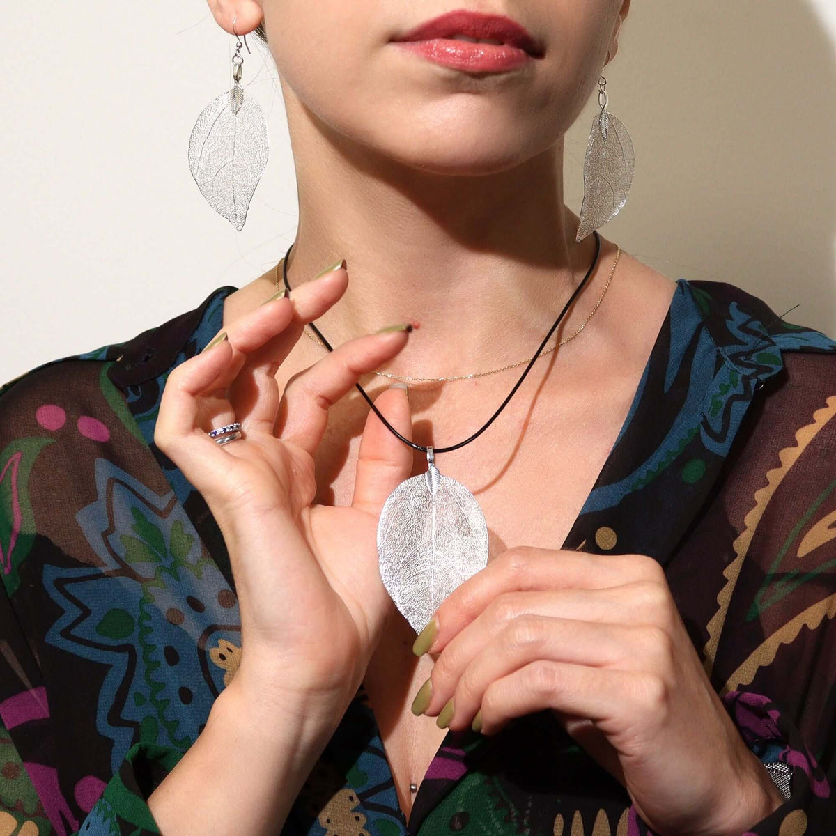 Bravery Real Leaf Necklace Silver